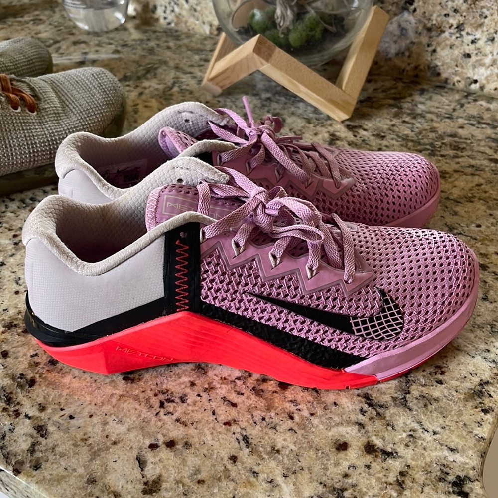 Nike metcons
